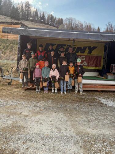 75-PHOTO-2026-03-28-21-36-18-19